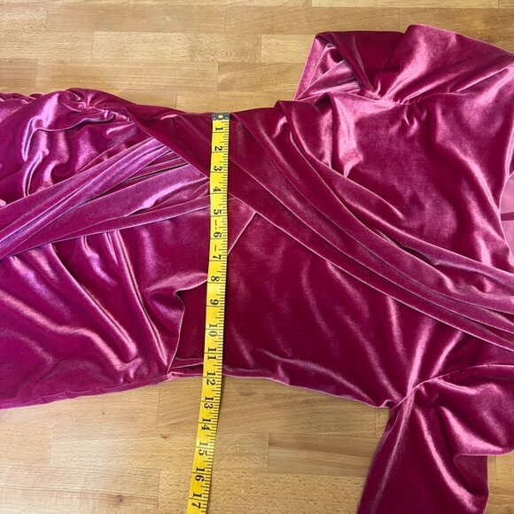 Michael Costello X Revolve "Hollie" Velvet Long Sleeve Mini Dress (S) NWT - Picture 9 of 10